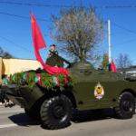 Фотарэпартаж. Магілёў мабілізавалі на Дзень перамогі і апранулі ў вайсковае