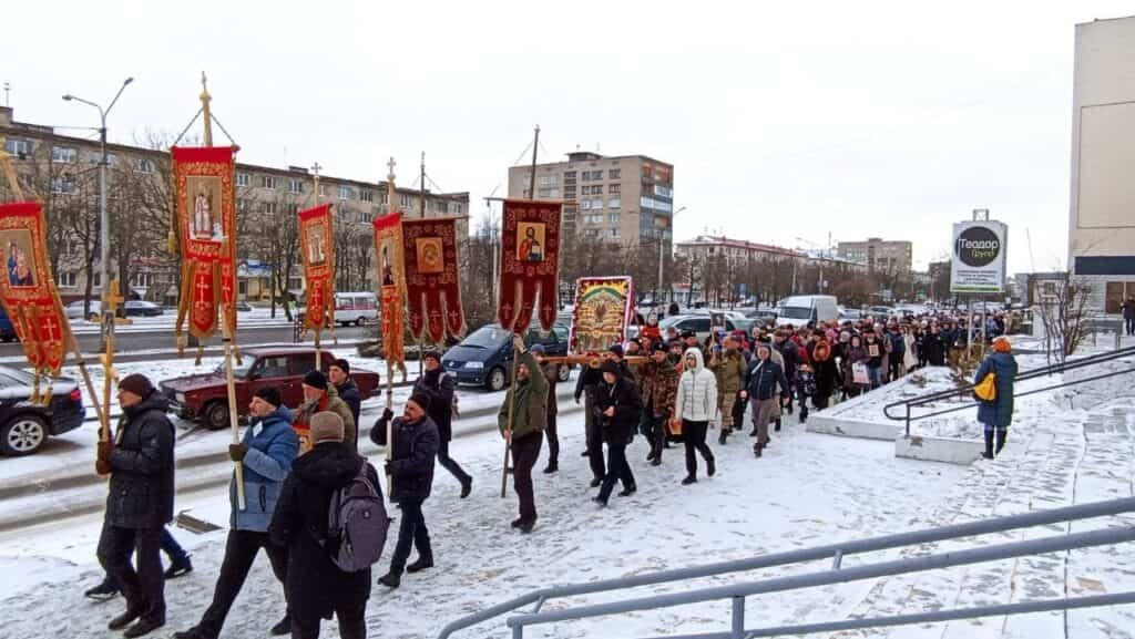 Дайджэст навінаў мінулага тыдня – санкцыі, хросны ход і мухаморы