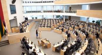 Сейм Літвы прыняў праект закона па прыпыненні выдачы віз беларусам – у першым чытанні