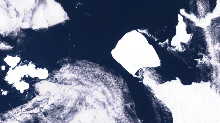 Самы вялікі ў свеце айсберг пачаў рух за межы антарктычных вод