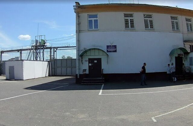 В шкловской колонии, где гибнут политзаключенные, стало больше уюта для посетителей