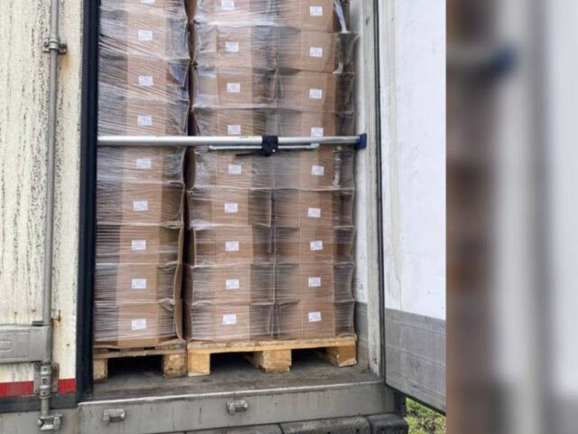 Мытня згоды не дала: магілёўскія мытнікі перапынілі незаконны вываз 28 тон сыру