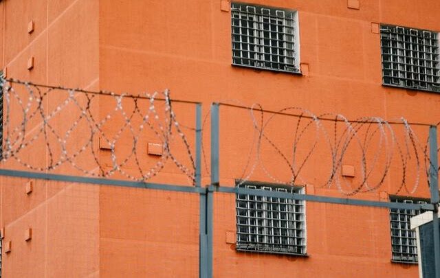 В Могилеве студентов торгового колледжа агитировали идти работать в тюрьму