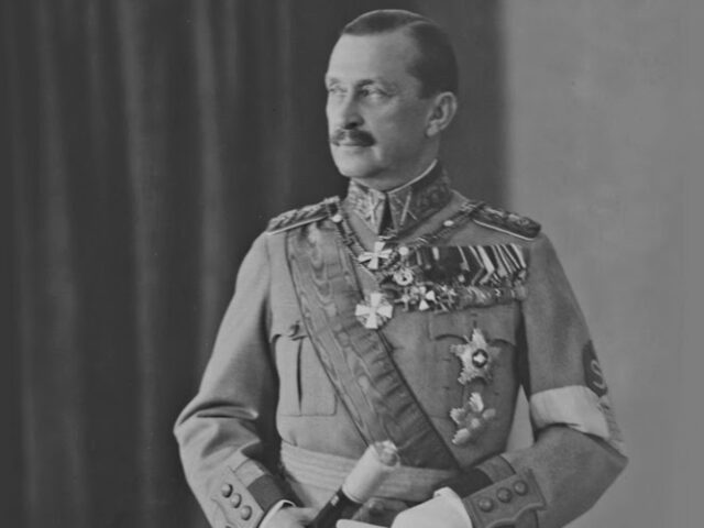 Гісторык расказаў у Дудзя, як Манэргейма ледзь не забілі ў Магілёве